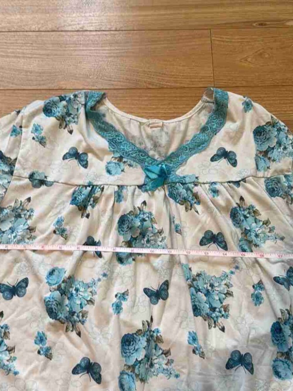 Cream Floral Butterfly Print Lace Trim Pajama Top